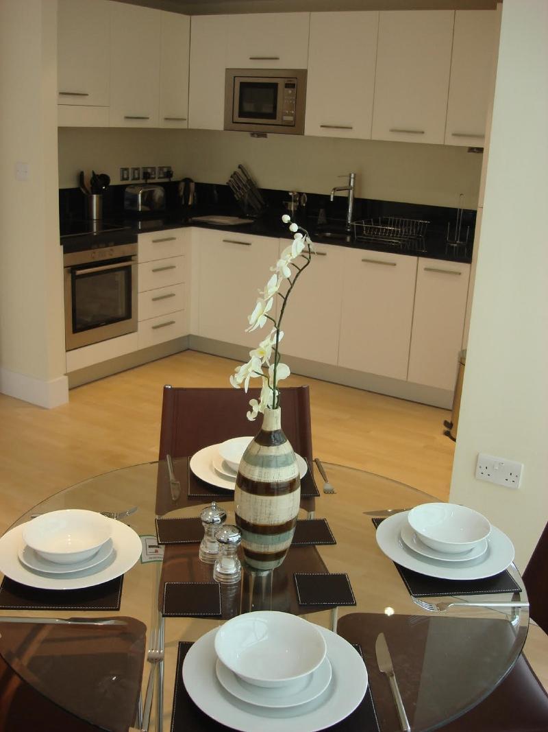Luxurious Sir John Lyon Serviced Apartment Лондон Экстерьер фото